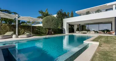 5 bedroom house in Spain