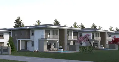 Casa 5 habitaciones en Dosemealti, Turquía
