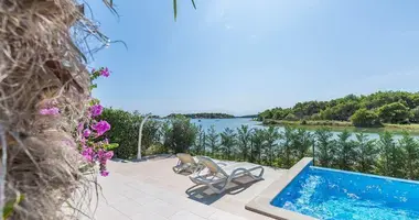 Hotel 550 m² w Opcina Medulin, Chorwacja