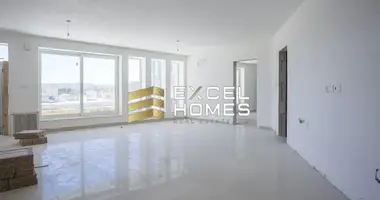 Ático Ático 2 habitaciones en Zebbug, Malta