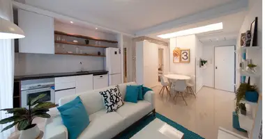 3 bedroom apartment in Abadin, Spain