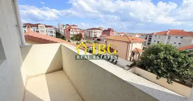 Квартира 3 комнаты в Равда, Болгария