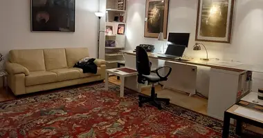 Квартира 2 комнаты в Лодзь, Польша