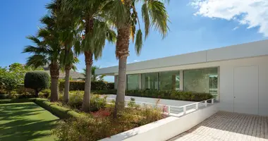 Villa 5 bedrooms in Casares, Spain