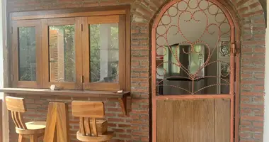 Działka w Senggigi, Indonezja