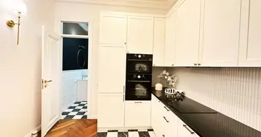 1 room apartment in Warsaw, Poland