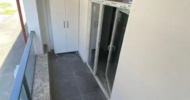 Mieszkanie 4 pokoi w Tepebasi, Turcja