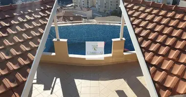 Wohnung 4 Schlafzimmer in Igalo, Montenegro
