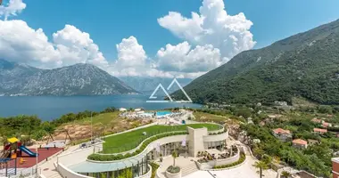 3 bedroom apartment in Morinj, Montenegro