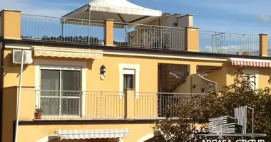 2 bedrooms in Pizzo, Italy