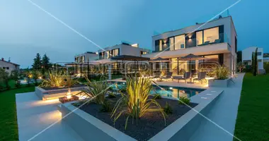 5 room house in Kukci, Croatia