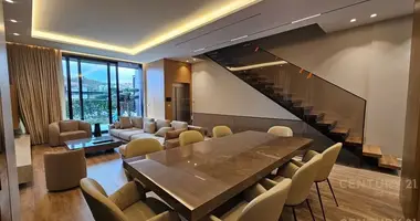 Villa 4 habitaciones en Lunder, Albania