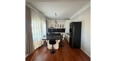 Apartamento 3 habitaciones en Albania