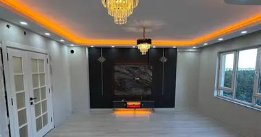 Квартира 4 комнаты в Муратпаша, Турция