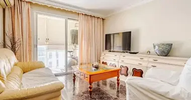 Apartamento 3 habitaciones en Dos Hermanas, Španjolska