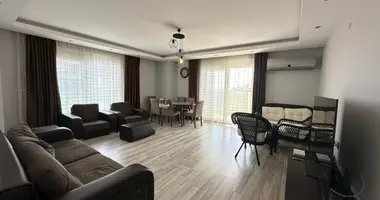 Apartamento 4 habitaciones en Mahmutlar, Turquía