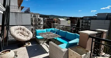 Квартира 3 комнаты в Несебр, Болгария