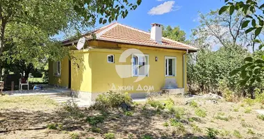 Casa 4 habitaciones en Dyulevo, Bulgaria