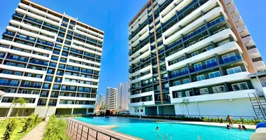 1 bedroom apartment in Mezitli, Turkey