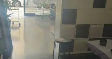 Sklep w Limassol, Cypr