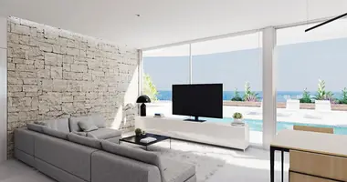 Villa 4 bedrooms in Calp, Spain