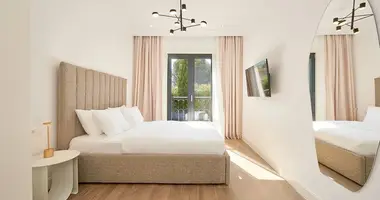 Wohnung 2 Schlafzimmer in Lustica, Montenegro