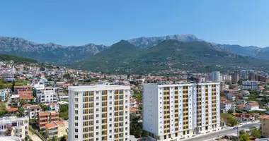 Condo in 3, Montenegro