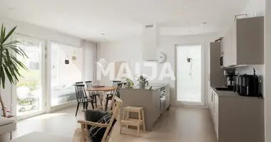 Dom 4 pokoi w Vaajakoski, Finlandia