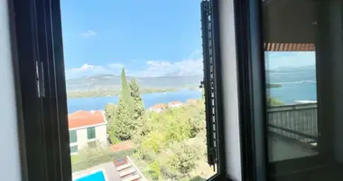 Квартира 2 спальни в Крашичи, Черногория
