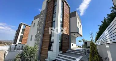 4 bedroom apartment in Parekklisia, Cyprus