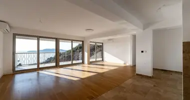3 bedroom apartment in Przno, Montenegro