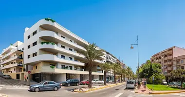 Penthouse 3 bedrooms in Torrevieja, Spain