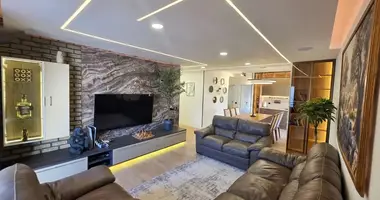 Apartamento 2 habitaciones en Becici, Montenegro