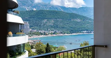 Apartamento 3 habitaciones en Budva, Montenegro