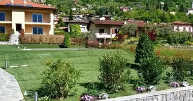 2 Schlafzimmer in Lenno, Italien