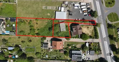 Участок земли в Лешно, Польша