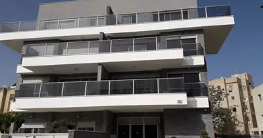 Apartamento 5 habitaciones en Netanya, Israel