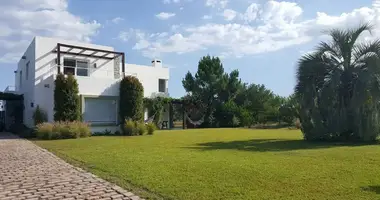 Дом 5 спален в Мальдонадо, Уругвай