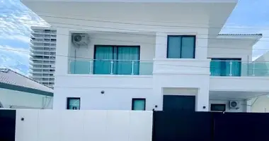 5 bedroom house in Pattaya City, Thailand