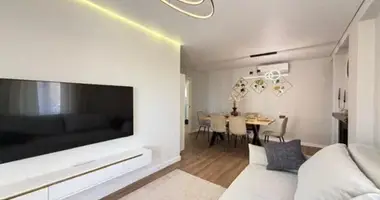 Mieszkanie 3 pokoi w Torrevieja, Hiszpania