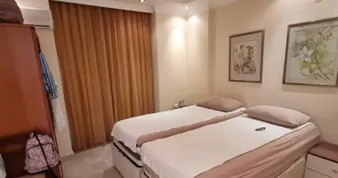Wohnung 4 Schlafzimmer in Kargıcak, Türkei