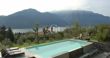 Villa 4 bedrooms in Tremezzina, Italy