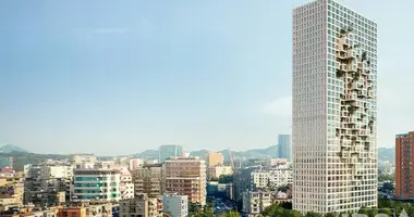 Büro 82 m² in Tirana, Albanien
