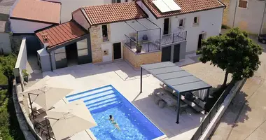 3 bedroom house in Grad Rovinj, Croatia