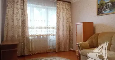 Квартира 2 комнаты в Мухавецкий сельский Совет, Беларусь