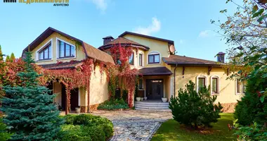 Cottage in Valiarjanava, Belarus