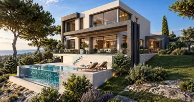 Villa 5 bedrooms in Lloret de Mar, Spain
