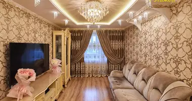 Apartamento 3 habitaciones en Minsk, Belarús