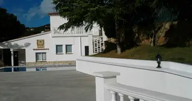 Villa 7 bedrooms in Santa Maria de Llorell, Spain