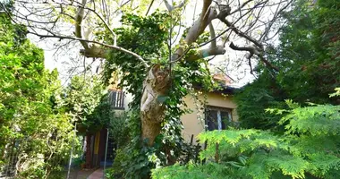 6 room house in Warsaw, Poland